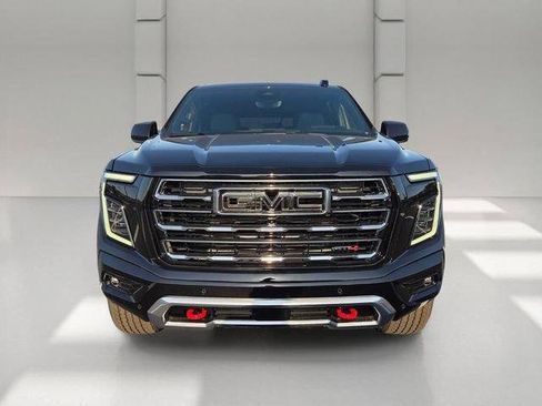 New 2026 GMC Yukon XL AT4 w/ AT4 Premium Plus Package AWD/4WD image 8