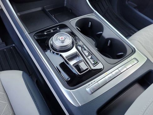 New 2026 Kia Carnival EX image 11