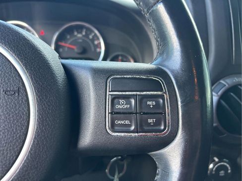 Used 2011 Jeep Wrangler Unlimited Sport AWD/4WD image 15