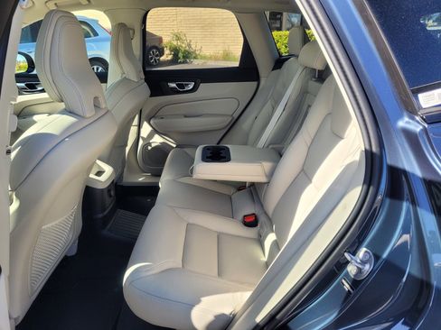 New 2026 Volvo XC60 T8 Ultra w/ Protection Package Premier AWD/4WD image 10