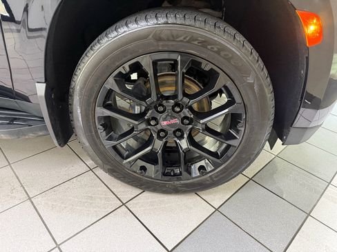 Certified 2023 GMC Yukon SLE AWD/4WD image 17