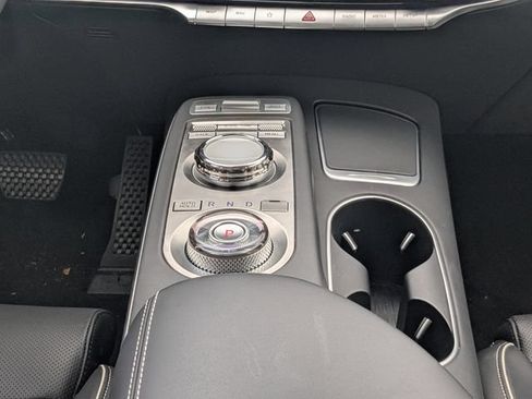 Certified 2024 Genesis Electrified GV70 AWD/4WD image 17