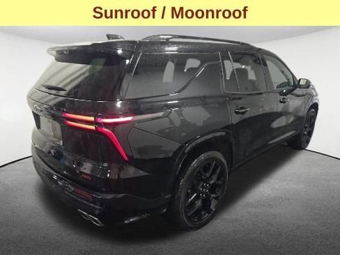 Used 2025 Chevrolet Traverse RS w/ LPO, Floor Liner Package image 5