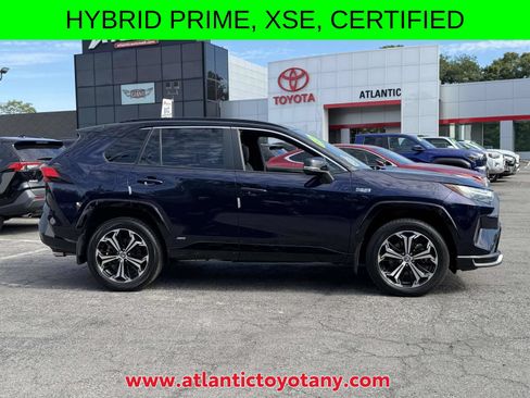 Certified 2024 Toyota RAV4 XSE w/ Weather Package AWD/4WD image 9