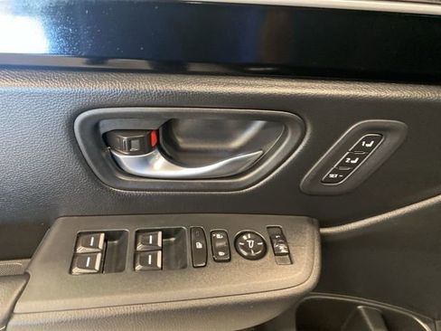 Used 2024 Honda Pilot Touring image 29