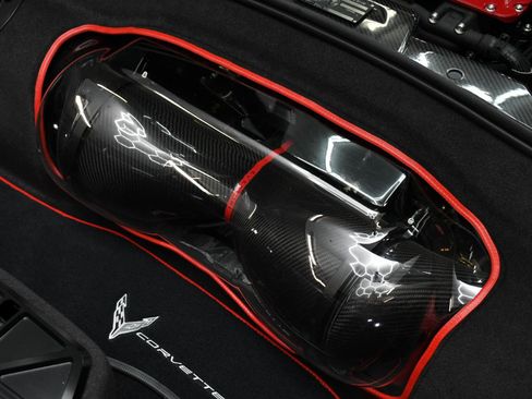 Used 2024 Chevrolet Corvette Stingray Preferred Cpe w/ Z51 Performance Package RWD image 33
