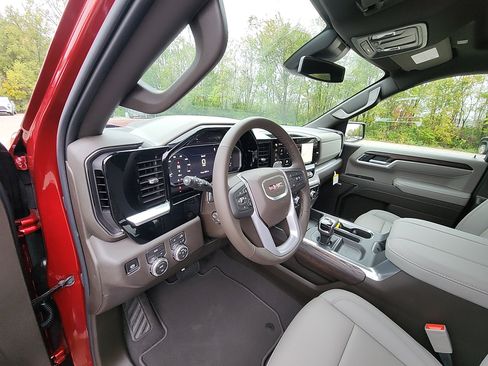 New 2026 GMC Sierra 1500 SLT w/ SLT Premium Package image 16