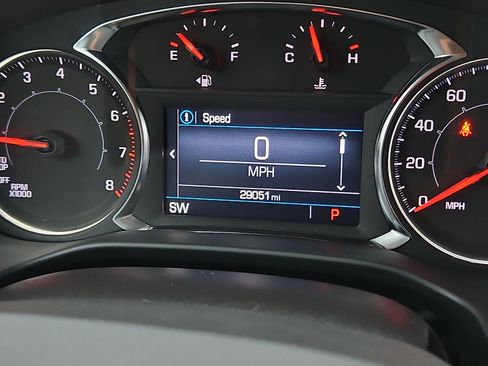 Used 2023 GMC Acadia SLE FWD image 19