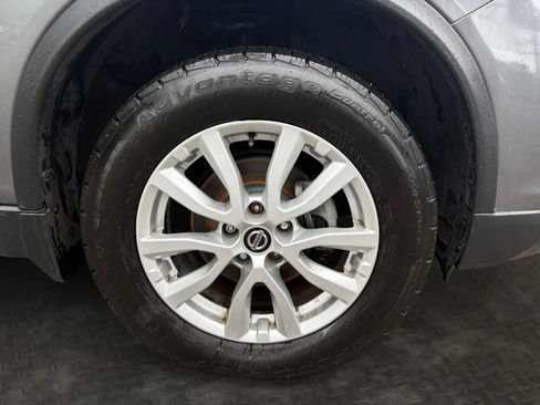 Used 2020 Nissan Rogue SV AWD/4WD image 37