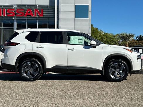 New 2026 Nissan Rogue SV image 4