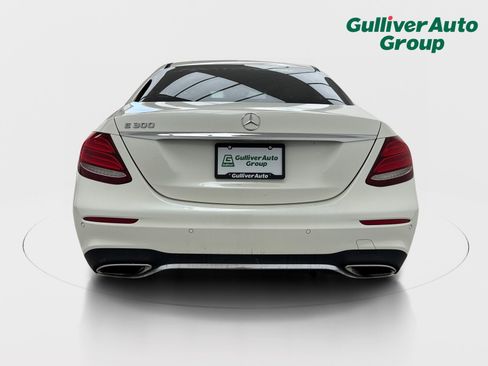 Used 2017 Mercedes-Benz E 300 image 7