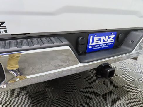 Used 2025 GMC Sierra 2500 SLE w/ SLE Convenience Package AWD/4WD image 42