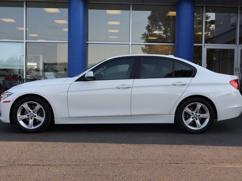 Used 2015 BMW 328i xDrive Sedan AWD/4WD image 2