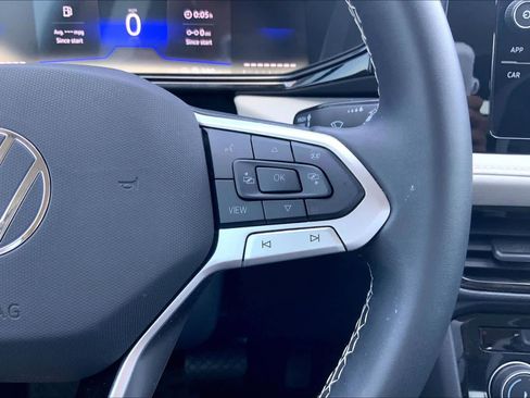 Used 2025 Volkswagen Taos S image 25