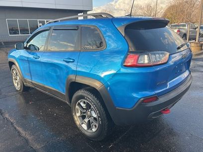 Used 2019 Jeep Cherokee Trailhawk