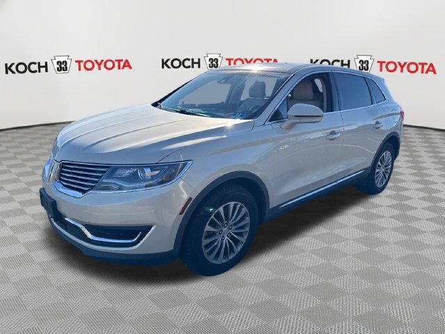 Used 2016 Lincoln MKX Select w/ Select Plus Package AWD/4WD image 3