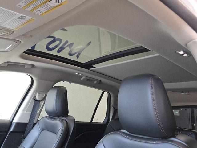 Used 2023 Lincoln Aviator AWD w/ Premium Package image 25