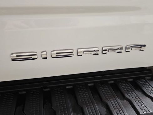 Used 2021 GMC Sierra 1500 Denali w/ Denali Ultimate Package image 31