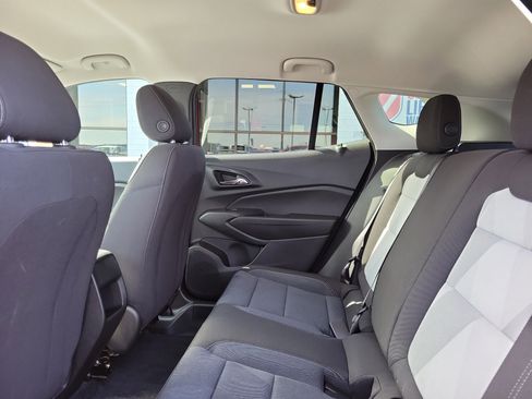 Used 2024 Chevrolet Trax LS FWD image 11