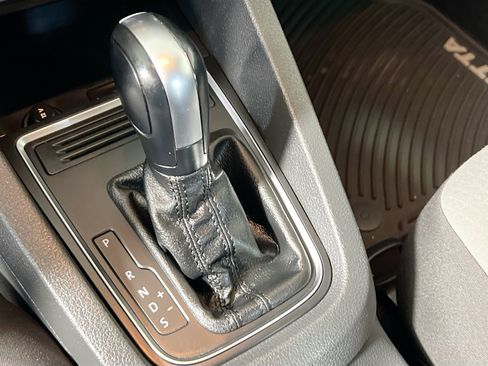 Used 2018 Volkswagen Jetta S w/ Cold Weather Package image 24