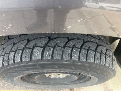 Used 2014 Ford F150 XLT w/ XLT Convenience Package image 8