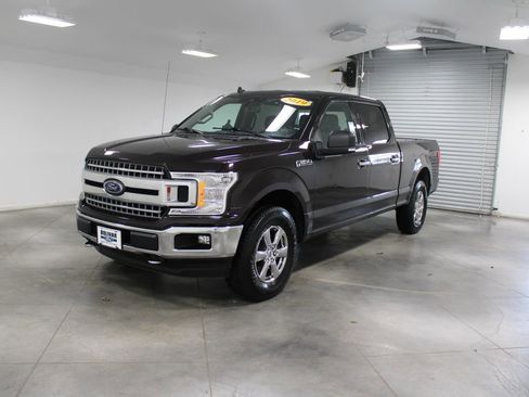 Used 2019 Ford F150 XLT w/ Equipment Group 302A Luxury image 4