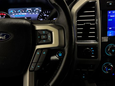 Used 2021 Ford F350 Lariat w/ Lariat Ultimate Package image 21