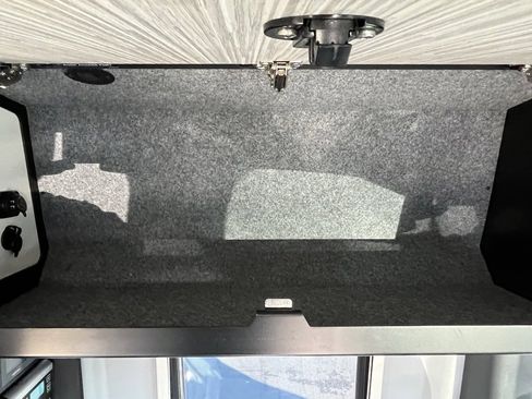 Used 2020 Mercedes-Benz Sprinter 144 Cargo image 26