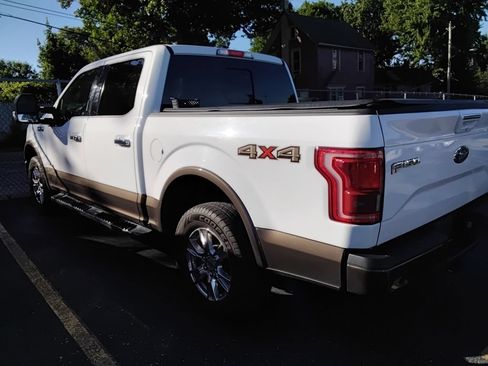 Used 2015 Ford F150 Lariat w/ Equipment Group 502A Luxury AWD/4WD image 6