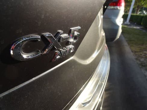 Used 2023 MAZDA CX-5 AWD 2.5 Turbo image 6