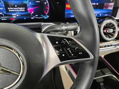 Certified 2026 Mercedes-Benz GLB 250 4MATIC image 27