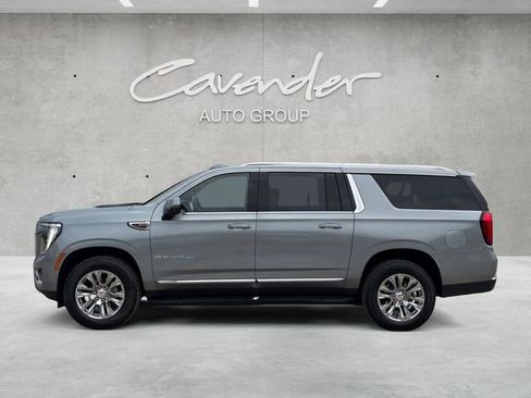 Certified 2025 GMC Yukon XL Denali AWD/4WD image 13