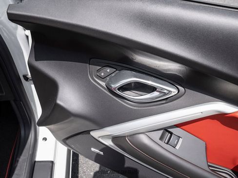 Used 2017 Chevrolet Camaro SS RWD image 69
