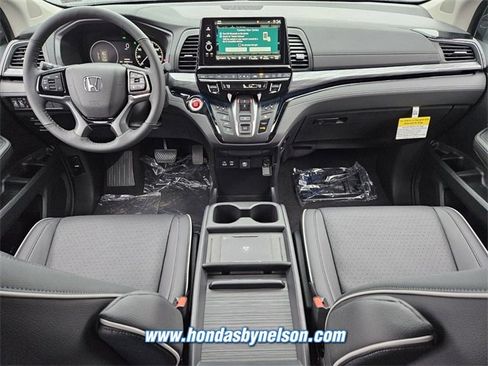 New 2026 Honda Odyssey Elite image 8