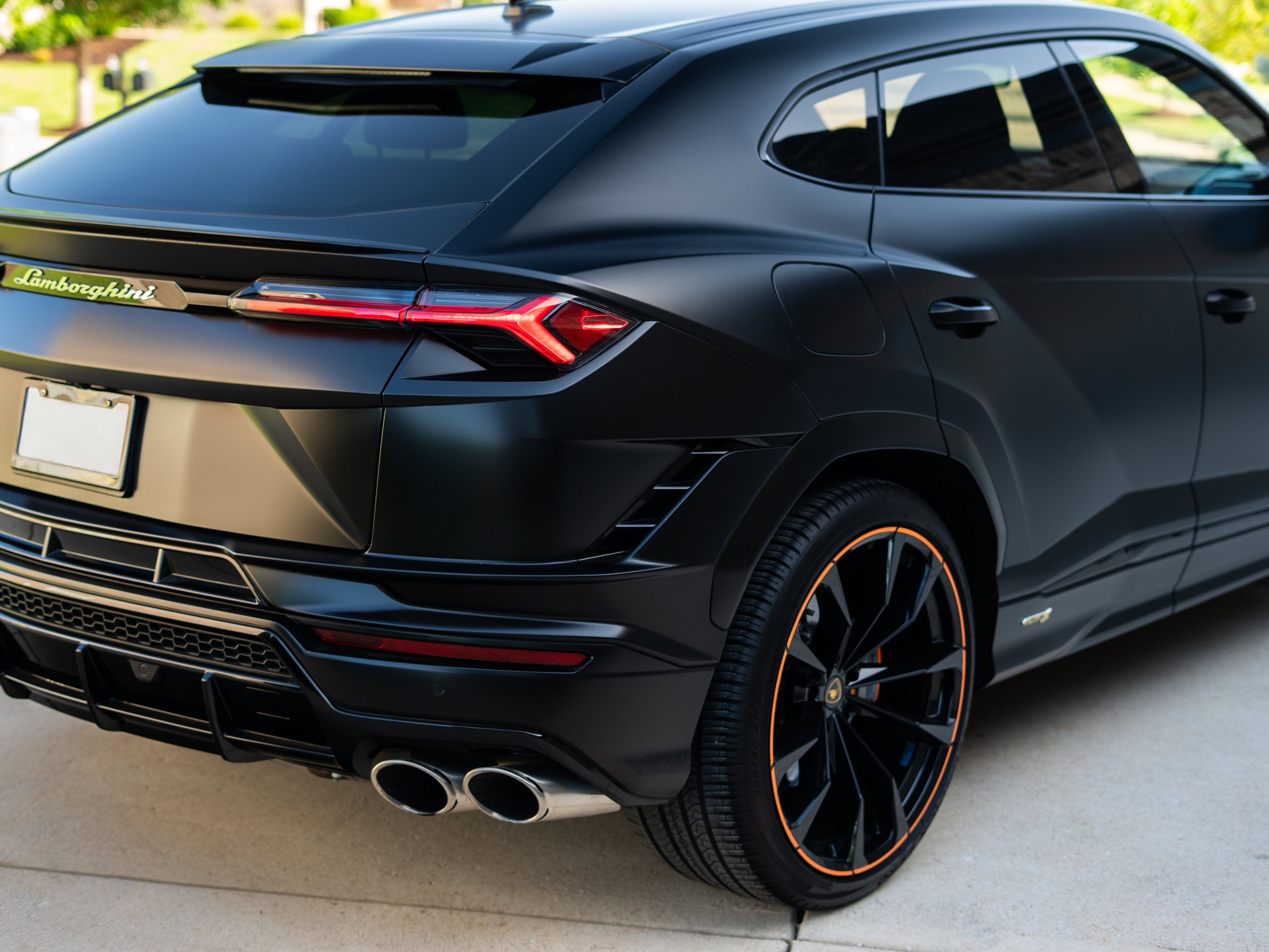 Used 2024 Lamborghini Urus S AWD/4WD image 8