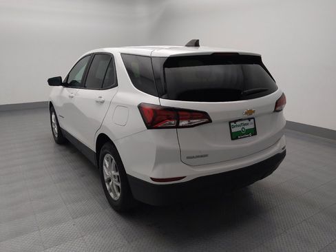 Used 2022 Chevrolet Equinox LS image 5