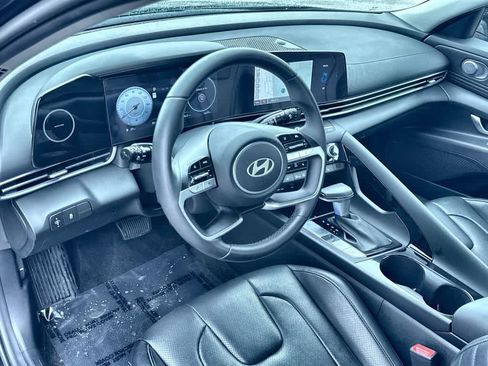 Used 2024 Hyundai Elantra Limited FWD image 13