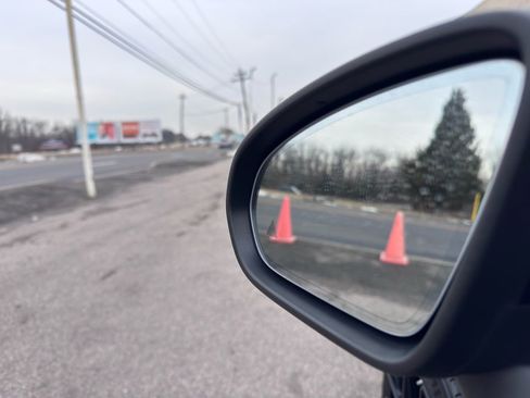 Used 2021 Mercedes-Benz CLA 250 4MATIC image 13