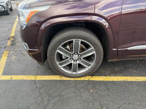 Used 2017 GMC Acadia Denali w/ Technology Package image 2