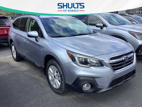 Used 2019 Subaru Outback 2.5i Premium AWD/4WD image 1