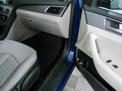 Used 2017 Hyundai Sonata SE FWD image 22