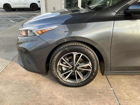 Used 2024 Kia Forte LXS image 25