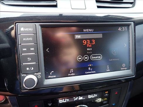 Used 2019 Nissan Sentra SR FWD image 19