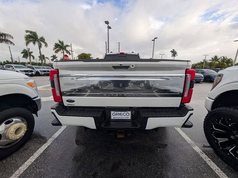 Used 2024 Ford F450 Limited w/ FX4 Off-Road Package AWD/4WD image 11