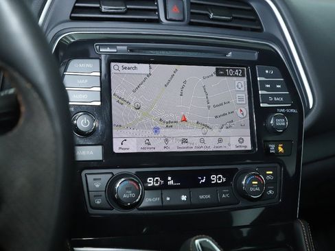 Certified 2023 Nissan Maxima SR w/ Sport Mat Group image 27