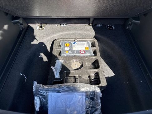 Used 2023 Jeep Compass Latitude w/ Convenience Group image 51