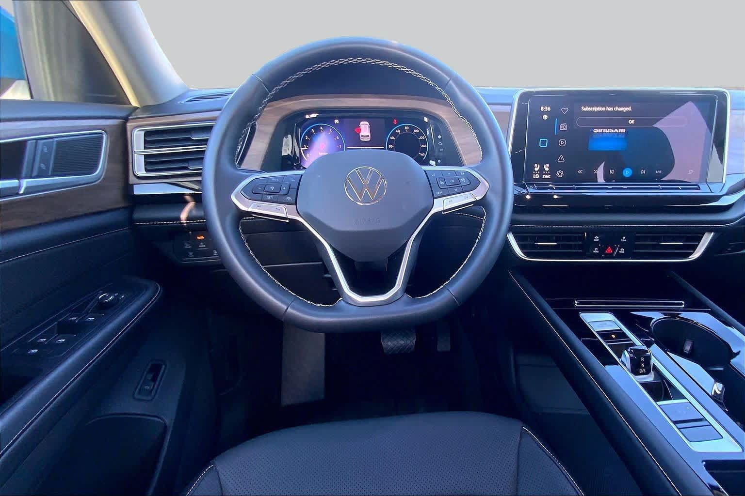 Used 2026 Volkswagen Atlas SE FWD image 6
