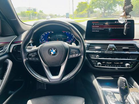 Used 2021 BMW 540i w/ Convenience Package RWD image 14