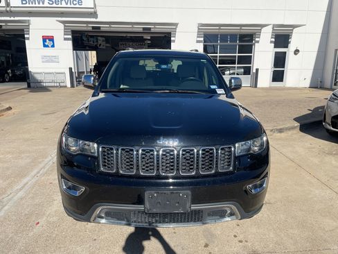 Used 2021 Jeep Grand Cherokee Limited image 2