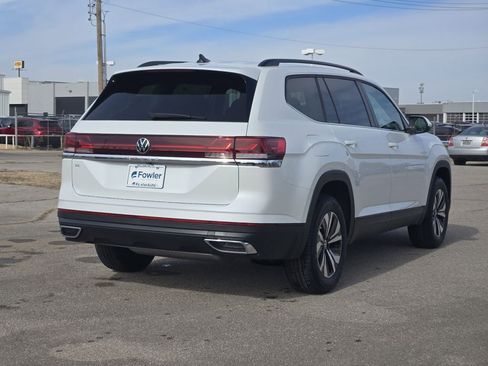 New 2026 Volkswagen Atlas SE FWD image 4